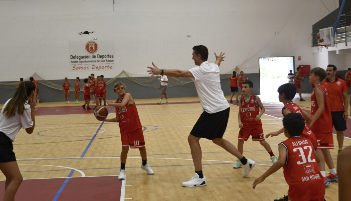 Entrenamiento con Pau Gasol San Roque