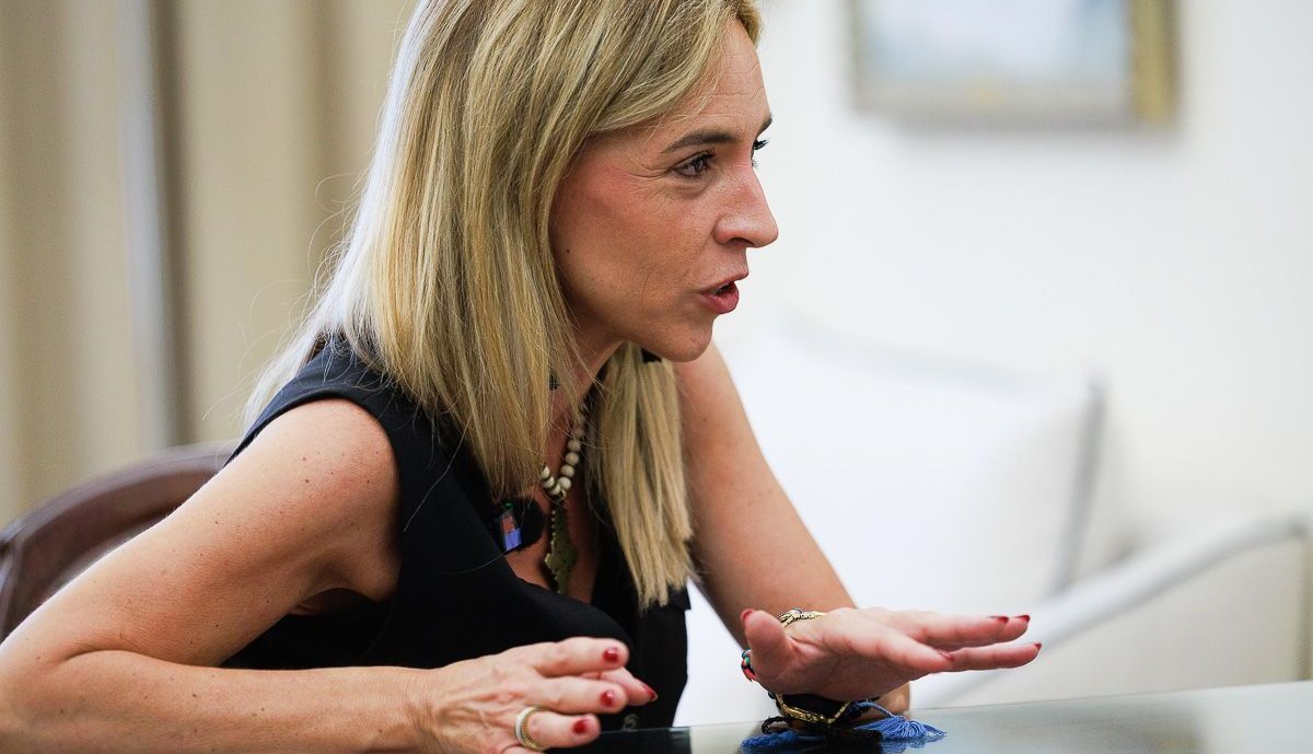 Almudena Marínez , presidenta diputación  06